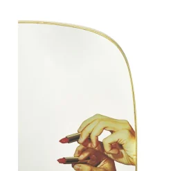 Espejo De Pared De Diseno Lipsticks
