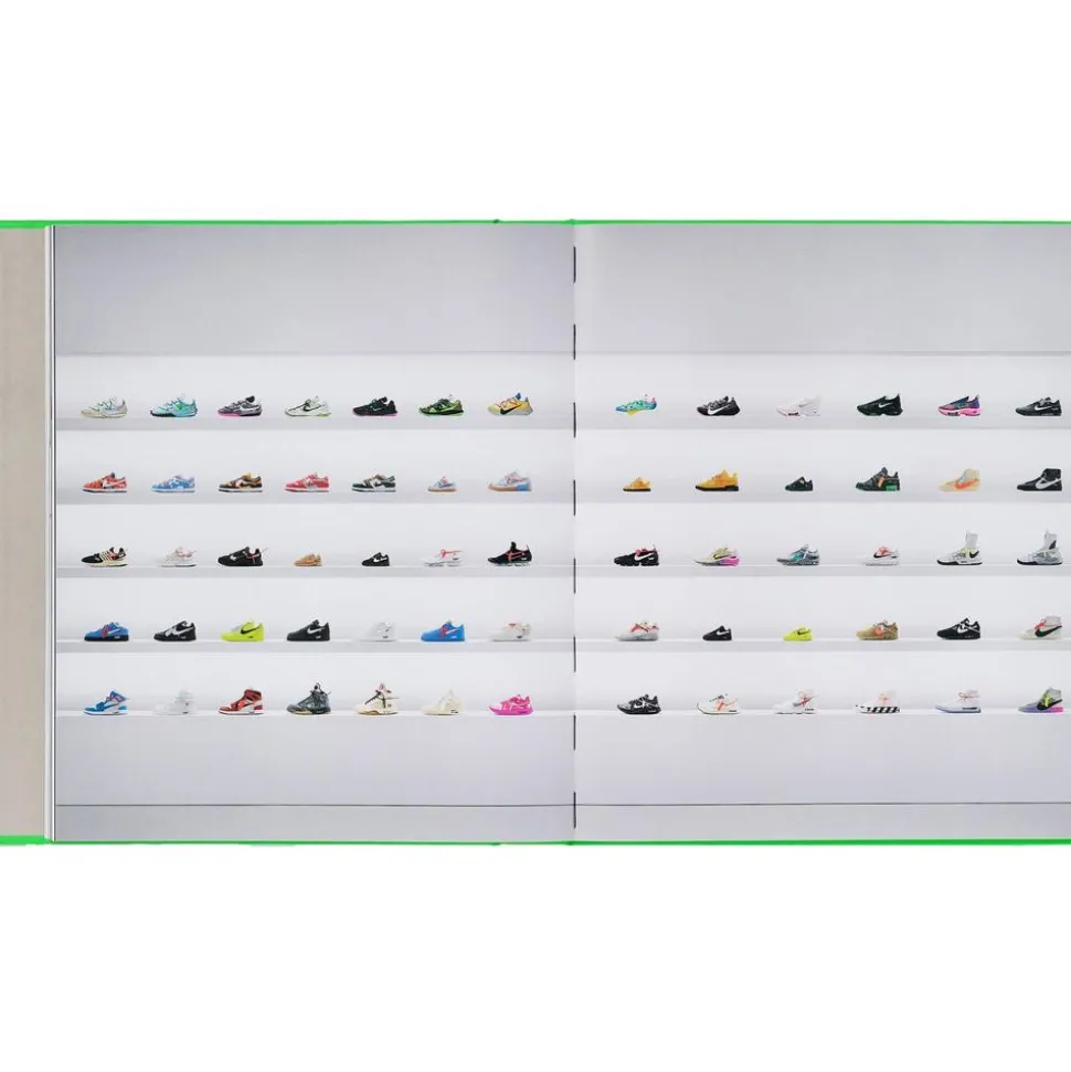 Libro Ilustrado Nike - Icons