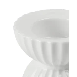 Portavelas De Porcelana Con Relieves Tura
