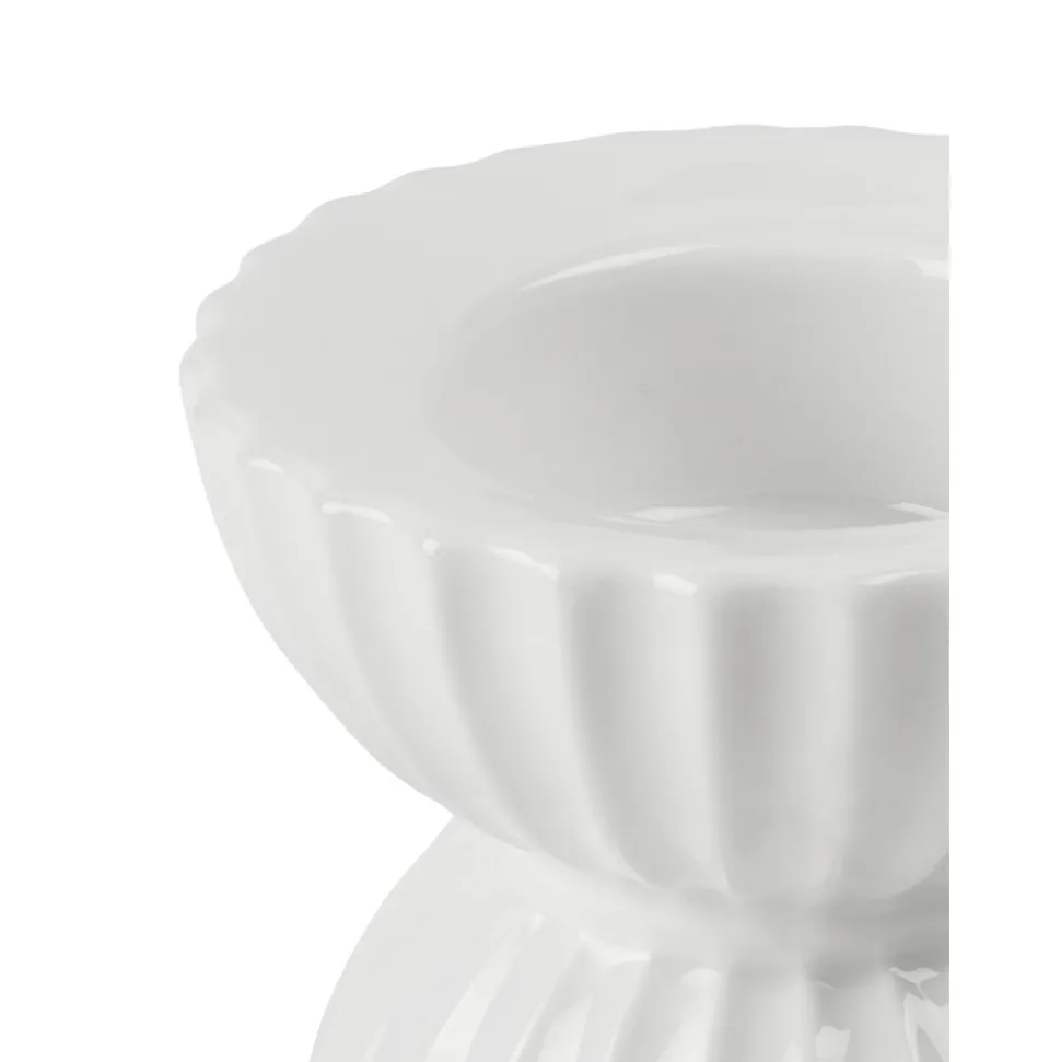 Portavelas De Porcelana Con Relieves Tura